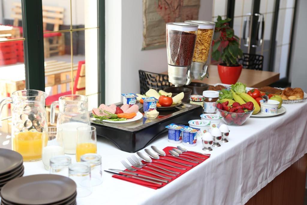 Hotel Rimini Tiranë Luaran gambar
