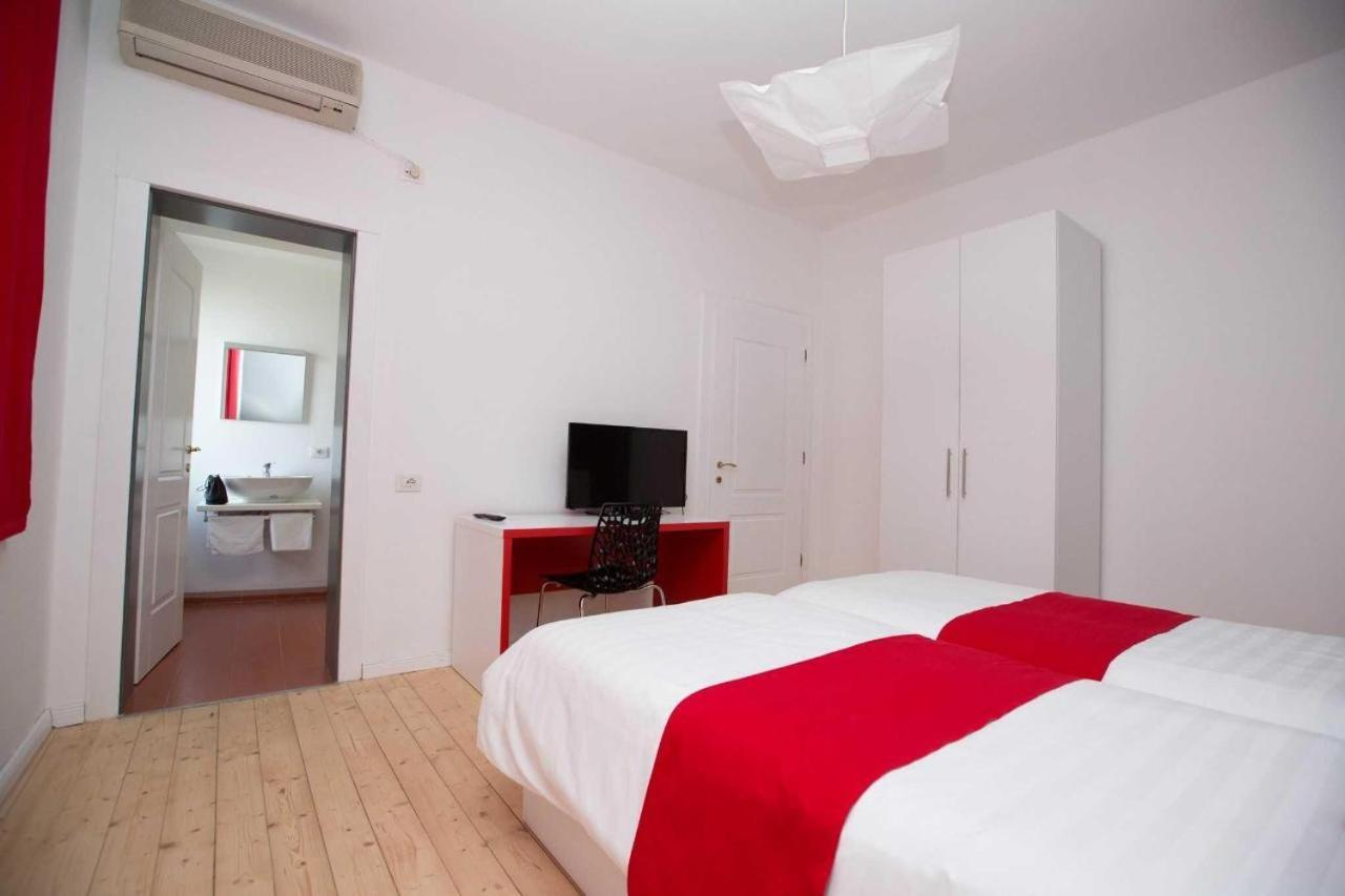 Hotel Rimini Tiranë Luaran gambar