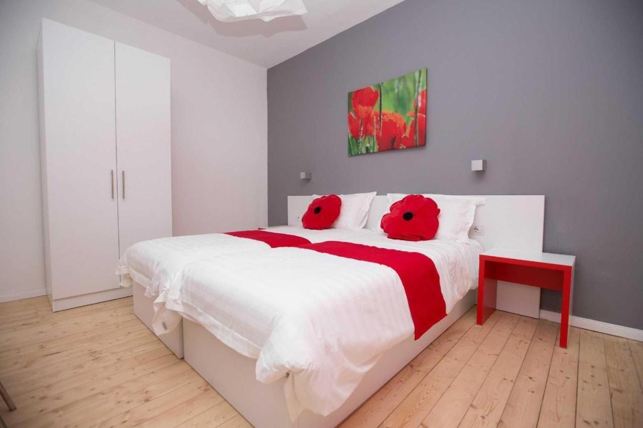 Hotel Rimini Tiranë Luaran gambar